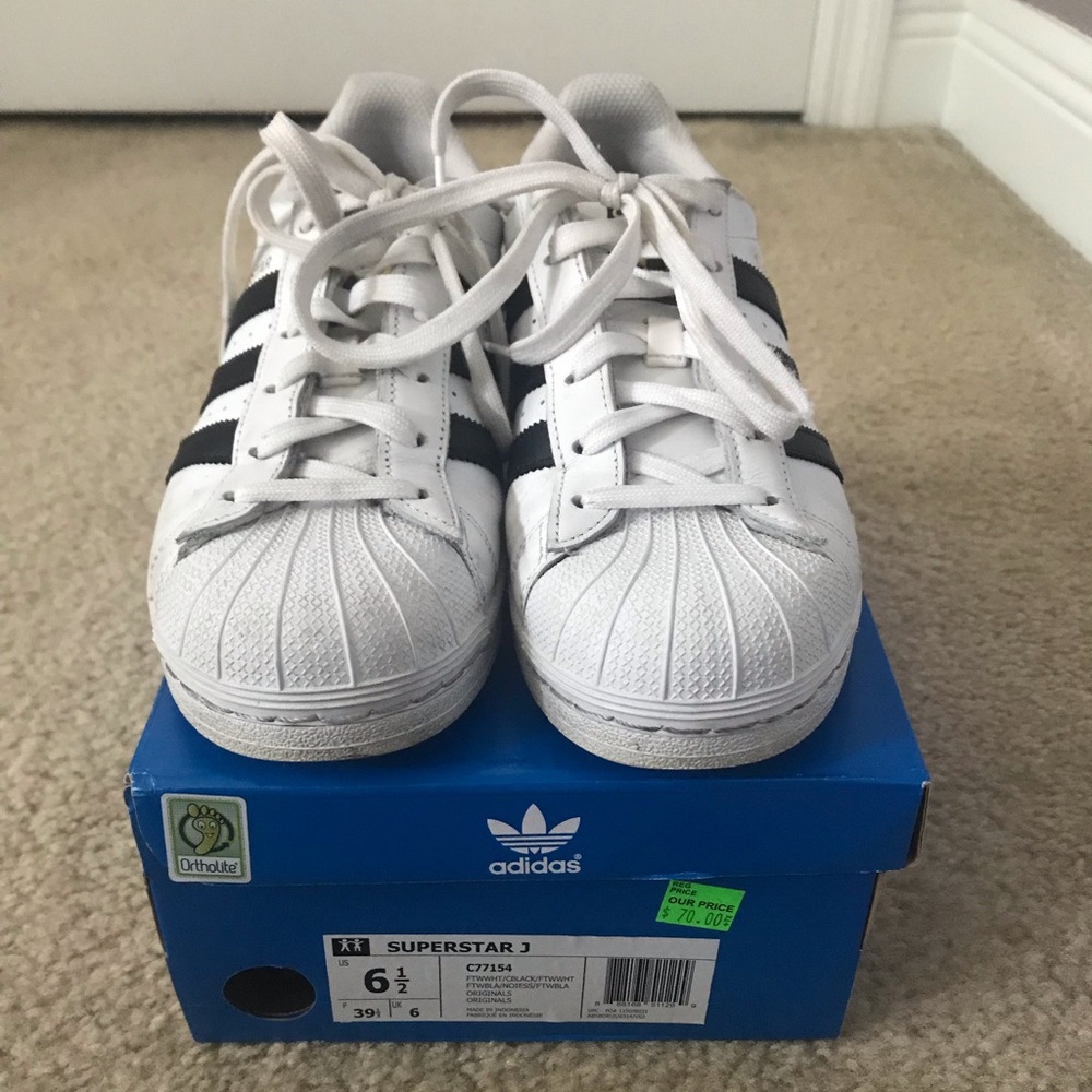 Adidas Superstar